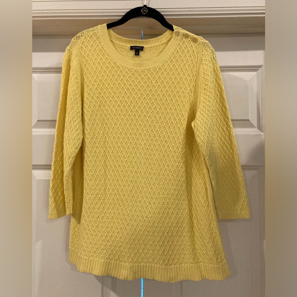 Talbot’s three quarter length sleeve sweater, soft yellow in size XL.